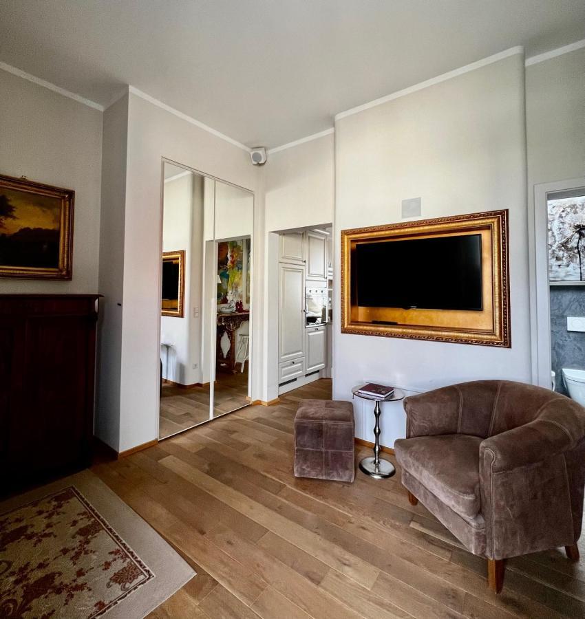 Schottennester Schlafen An Der Kraemerbruecke Erfurt Extérieur photo