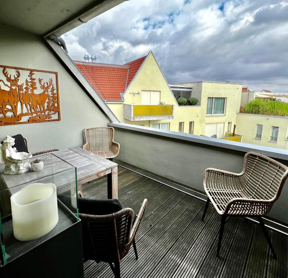 Schottennester Schlafen An Der Kraemerbruecke Erfurt Extérieur photo